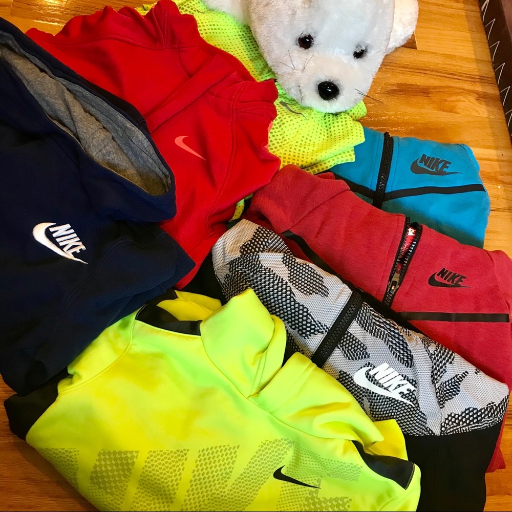Nike Boys’ Tech Pack Tech Fleece Full Zip Hoodie - Picture 7 of 7
